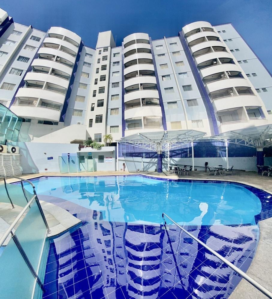 Img Hotel 热河市 外观 照片